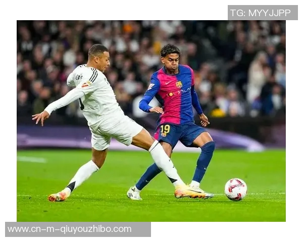 巴萨与皇马的世纪对决：足球场上的荣耀与激情之战